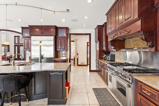 2368 Barton Avenue NW, Buffalo, MN 55313