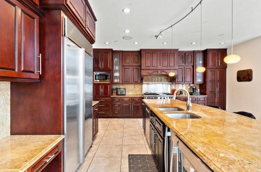 2368 Barton Avenue NW, Buffalo, MN 55313