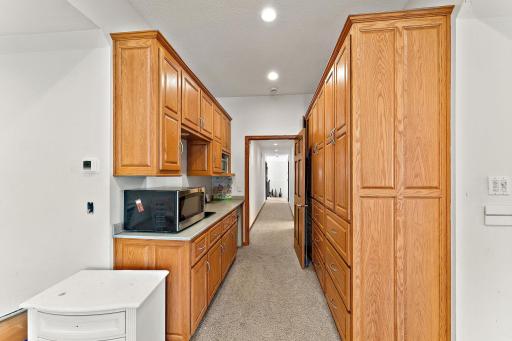 2368 Barton Avenue NW, Buffalo, MN 55313
