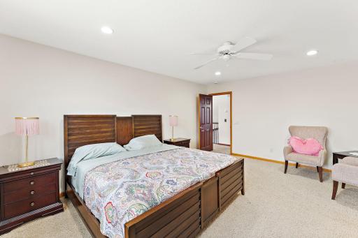 2368 Barton Avenue NW, Buffalo, MN 55313
