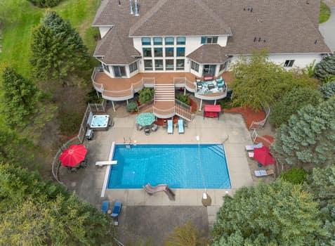 2368 Barton Avenue NW, Buffalo, MN 55313