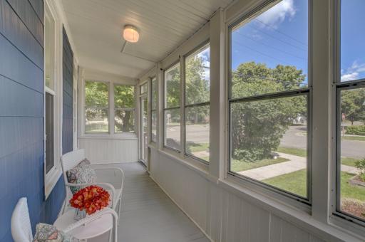 858 Watson Avenue, Saint Paul, MN 55102