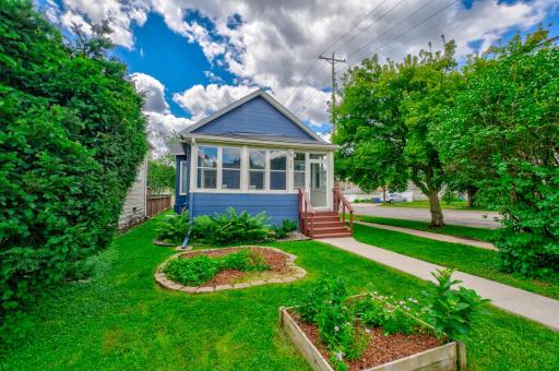 Click on the Virtual Tour to see the Live Video of this home!