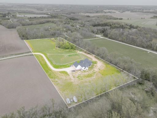 9016 County Road 3 NW, Oronoco, MN 55960