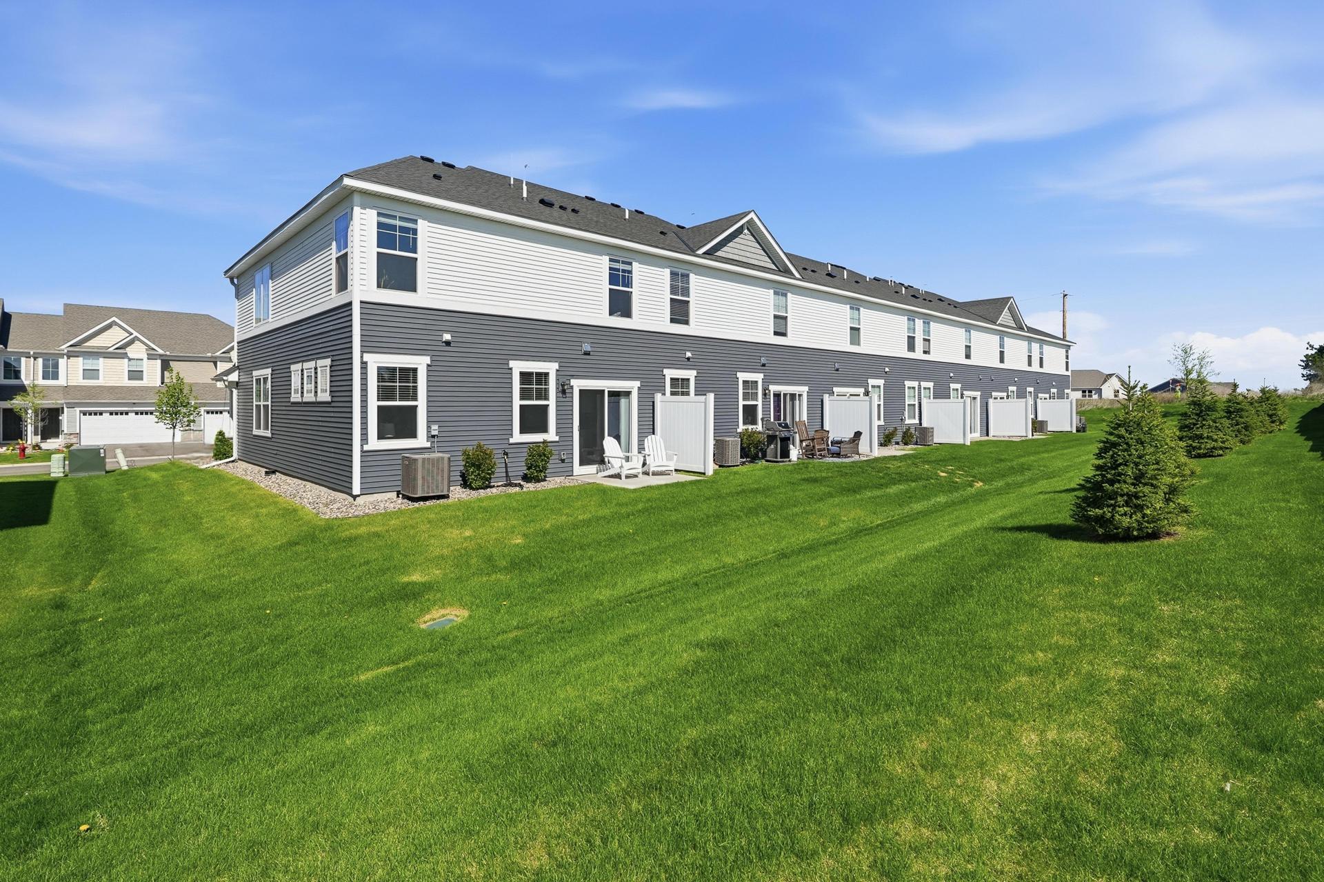10680 Wiles Way MLS-6.jpg