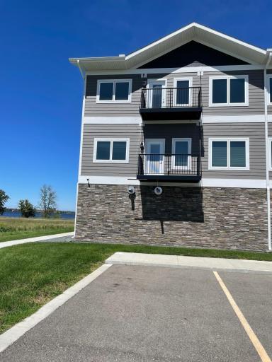 715 Lake Shore Drive NE, 201, Bemidji, MN 56601