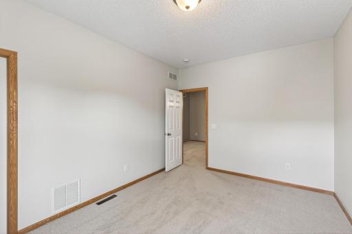 3311 Hazel Trail, H, Woodbury, MN 55129