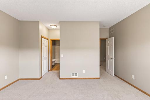 3311 Hazel Trail, H, Woodbury, MN 55129