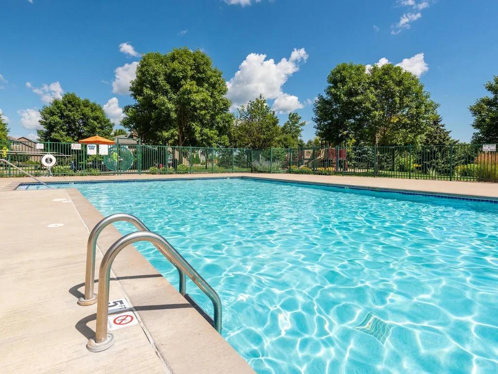 pool.jpeg
