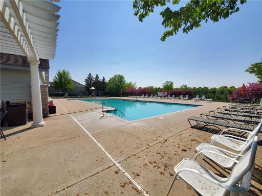 3311 Hazel Trail, H, Woodbury, MN 55129