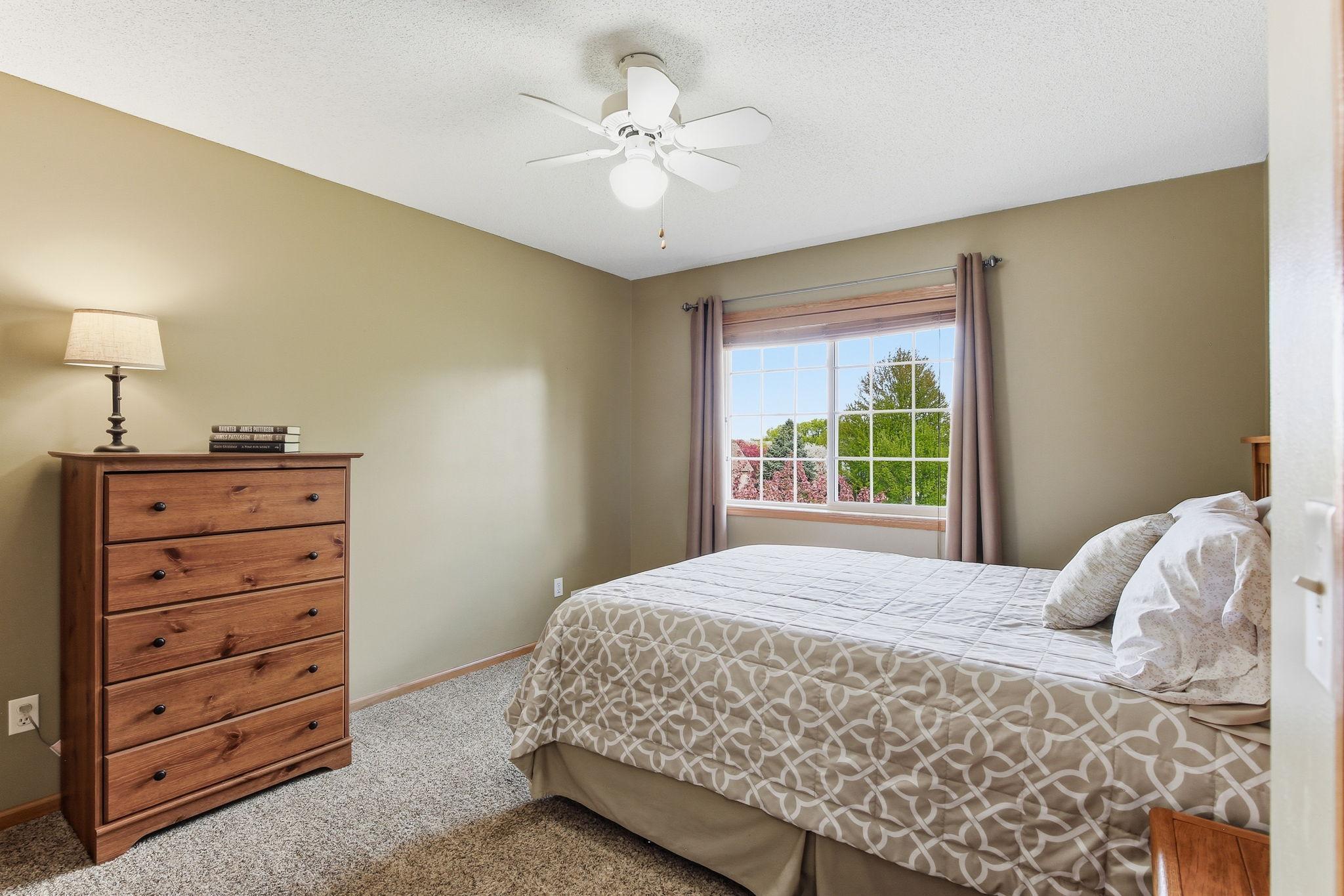 33-web-or-mls-3851-Featherstone-Cir-31.jpg