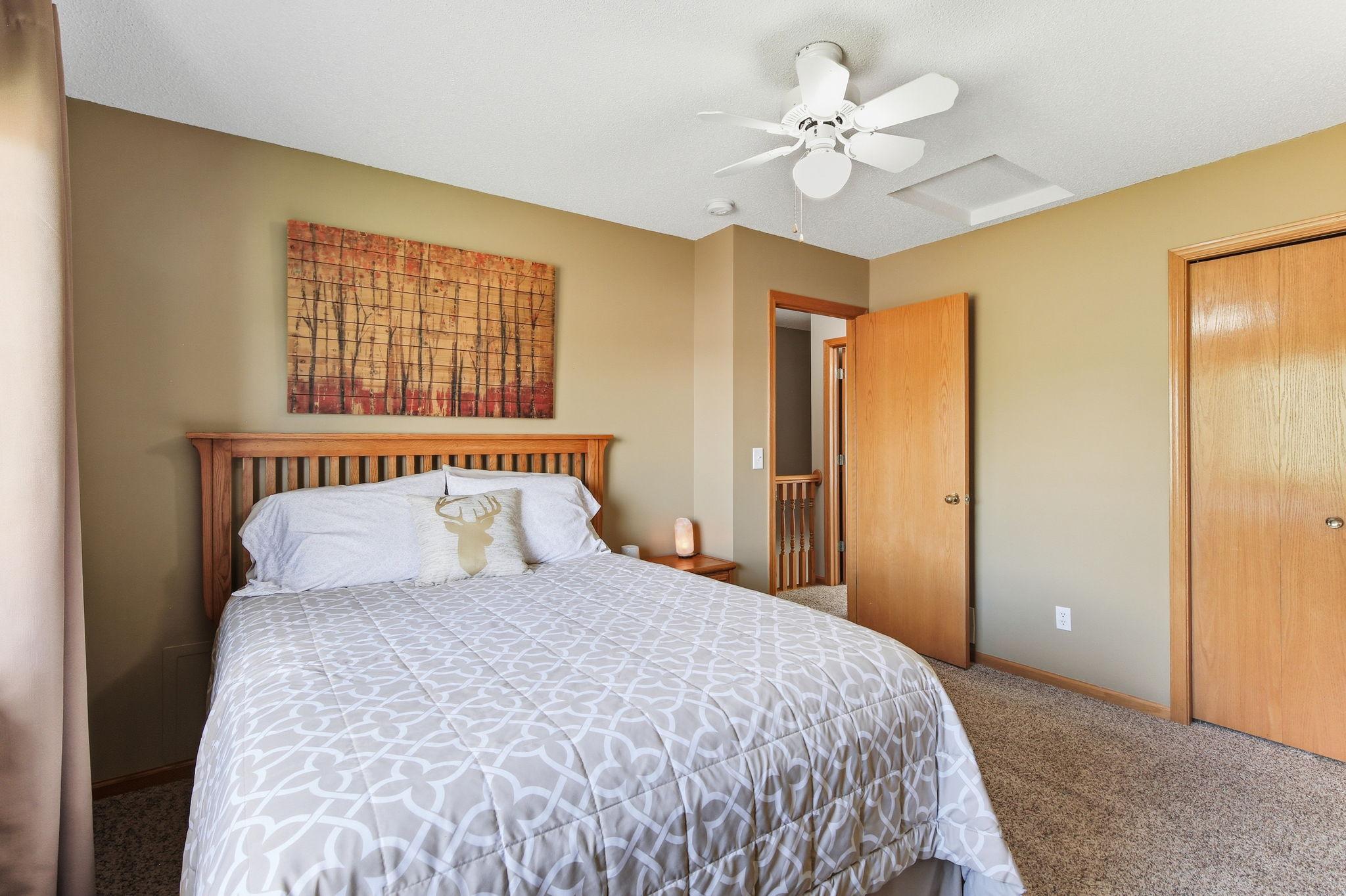 34-web-or-mls-3851-Featherstone-Cir-32.jpg