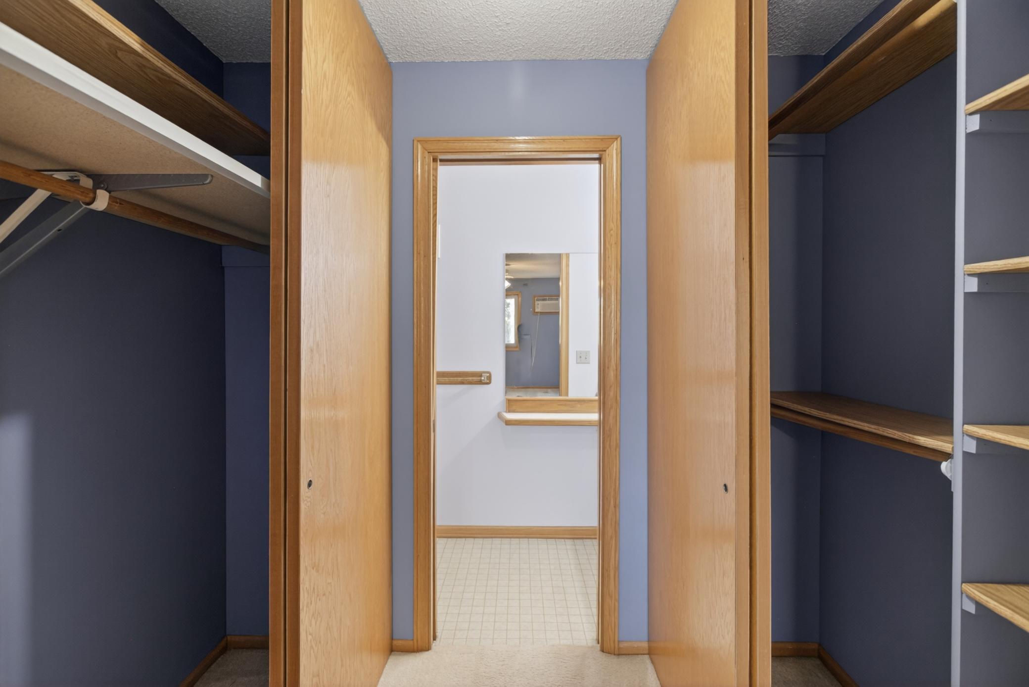 Primary bedroom with en suite bath access