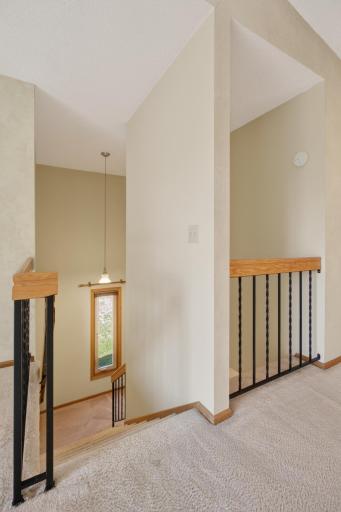 8773 Jasmine Lane, Eden Prairie, MN 55344