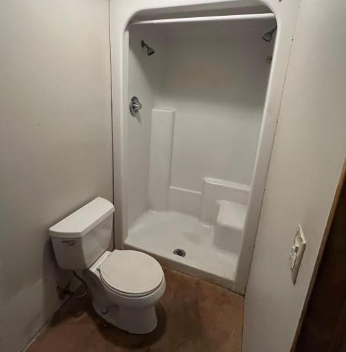 Shower & Toliet