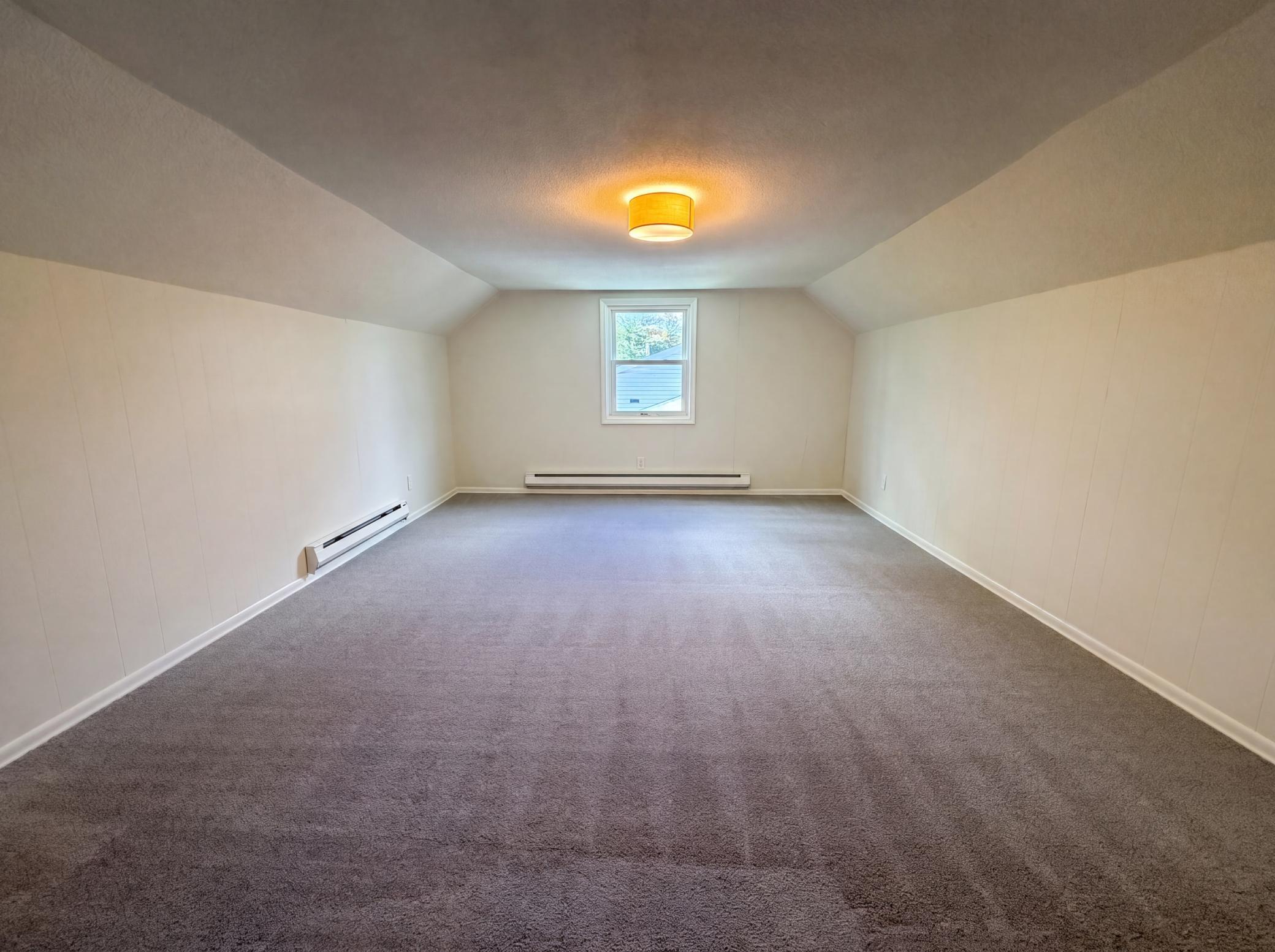 listing_20.jpg