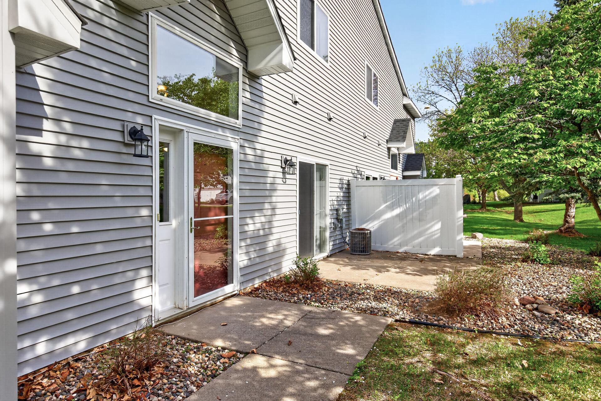 29_660_Kingfisher_Lane_Unit_L29_mls.jpg
