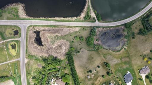 411 60th Avenue NE, Willmar, MN 56201