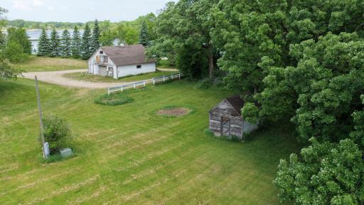 411 60th Avenue NE, Willmar, MN 56201