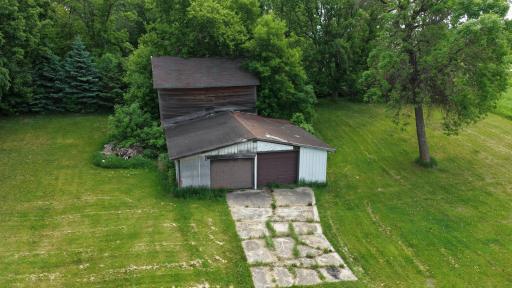 411 60th Avenue NE, Willmar, MN 56201