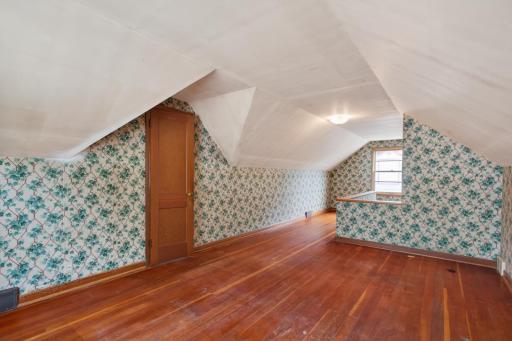 1119 Kingsford Street, Saint Paul, MN 55106