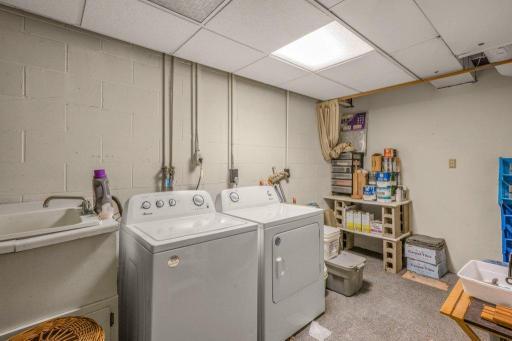 5767 123rd Street NW, Maple Lake, MN 55358