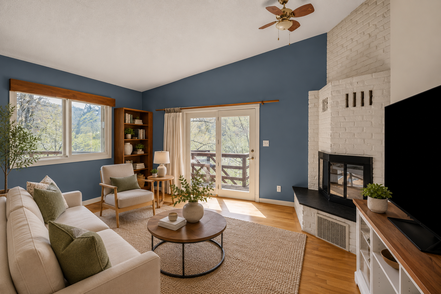 Virtually staged livingroom.png