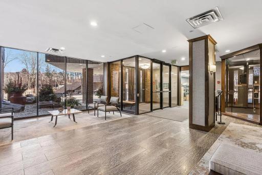 1235 Yale Place, 1701, Minneapolis, MN 55403