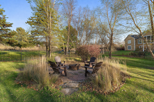 11470 Halstead Trail, Saint Paul, MN 55129