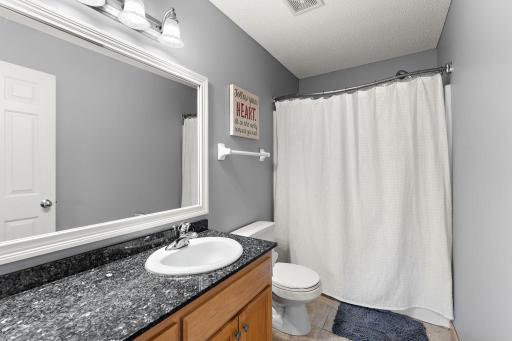 11470 Halstead Trail, Saint Paul, MN 55129
