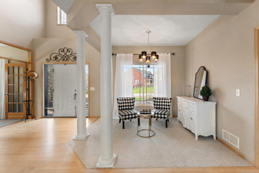 11470 Halstead Trail, Saint Paul, MN 55129