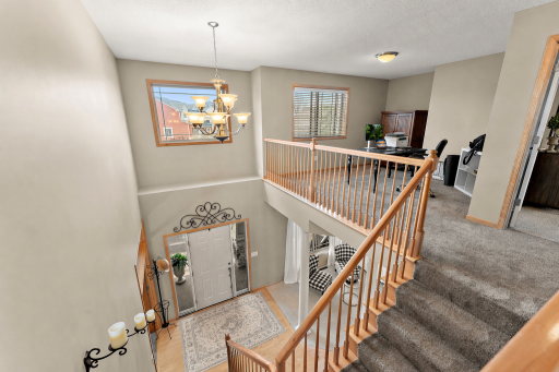 11470 Halstead Trail, Saint Paul, MN 55129