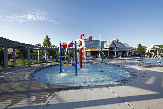 splash pad 2.jpg