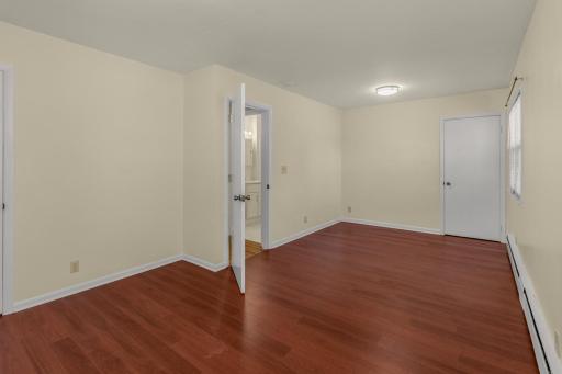 105 Warner Avenue S, Willernie, MN 55090