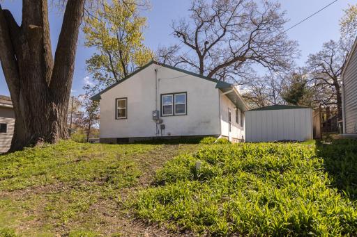 105 Warner Avenue S, Willernie, MN 55090