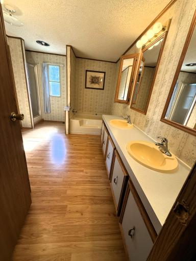 54167 Oak Tree Drive, Kerrick, MN 55756