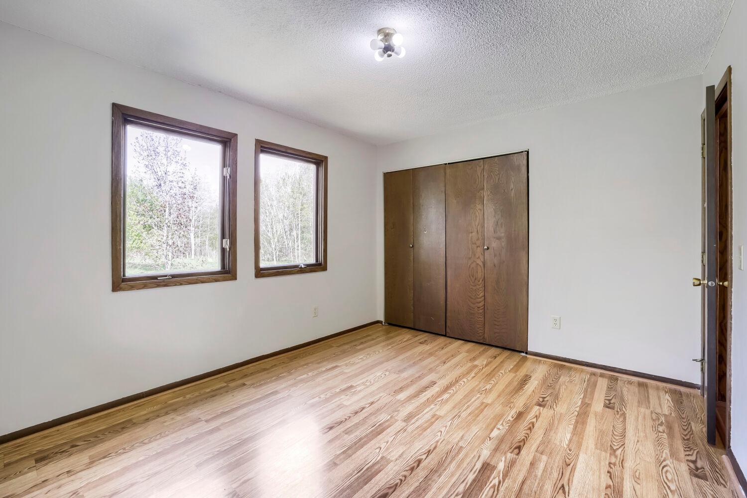 17012 Lexington Avenue NE - Web Quality - 023 - 20 Bedroom.jpg