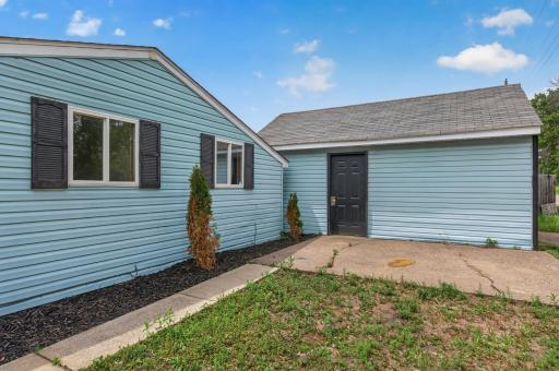 29348 Francis Lake Drive NW, Isanti, MN 55040