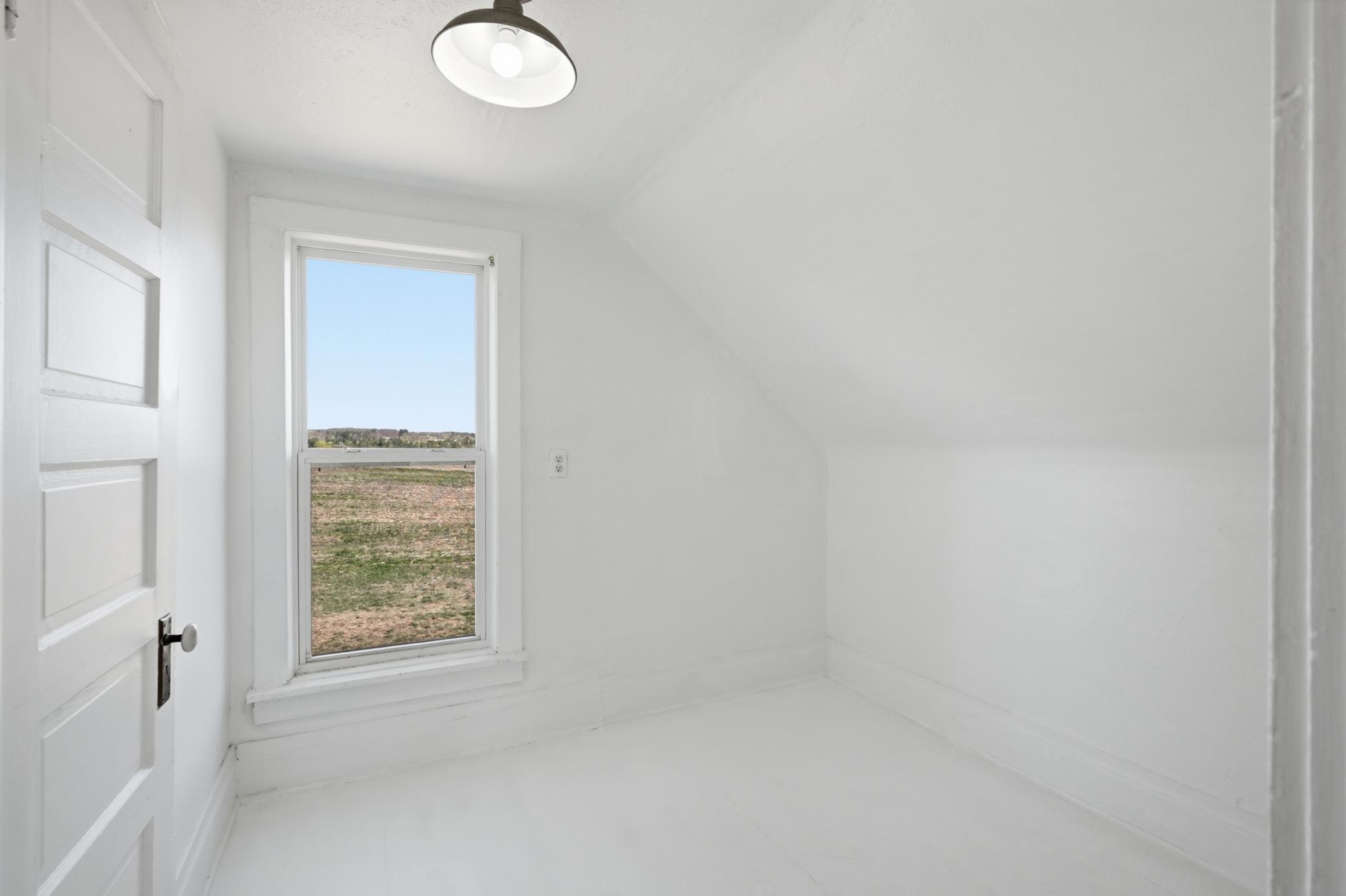14-Bedroom 3.jpg