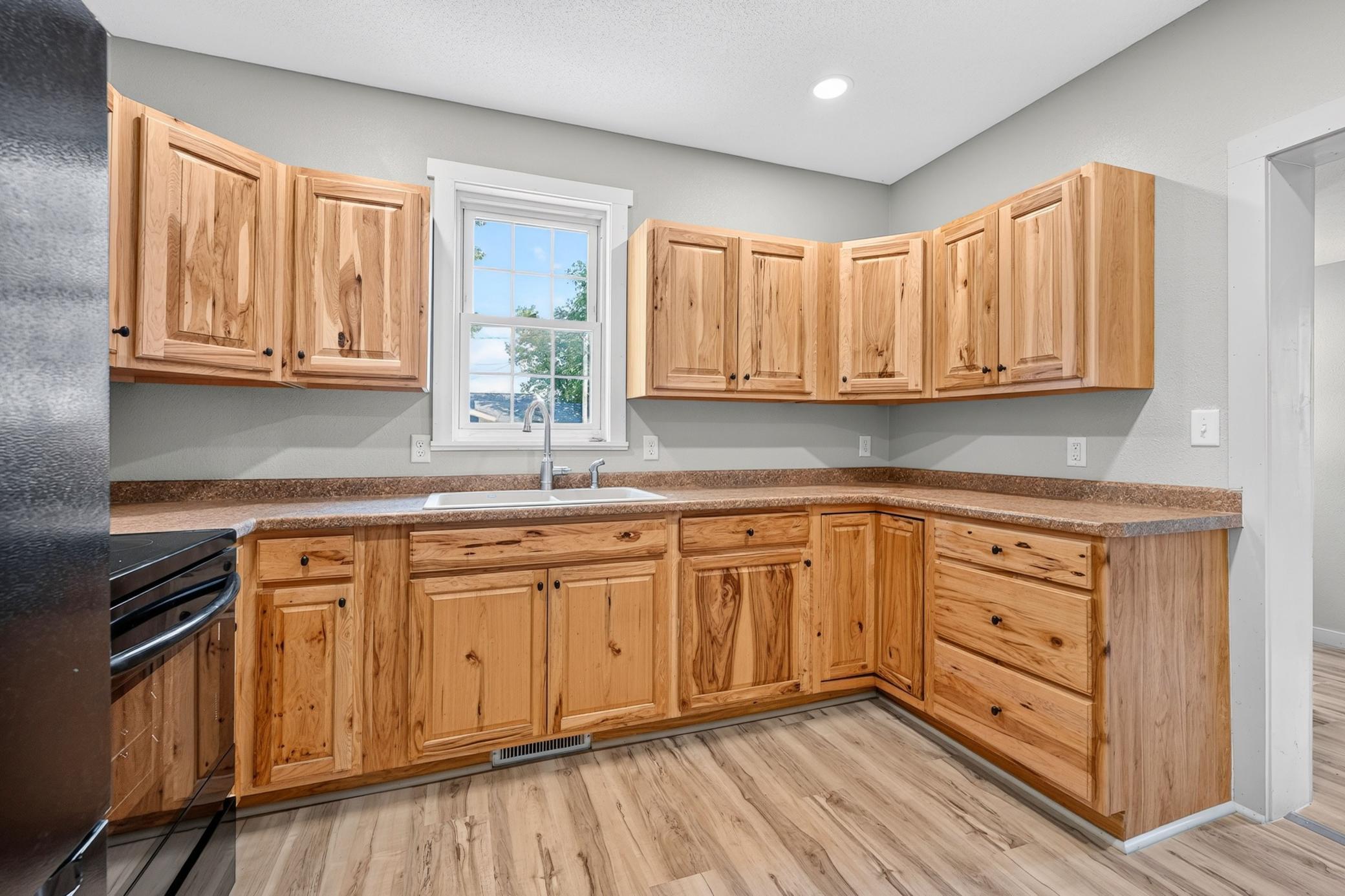 816-Summit-Kitchen-12.jpg
