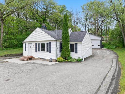 206 21st Street SW, Rochester, MN 55902