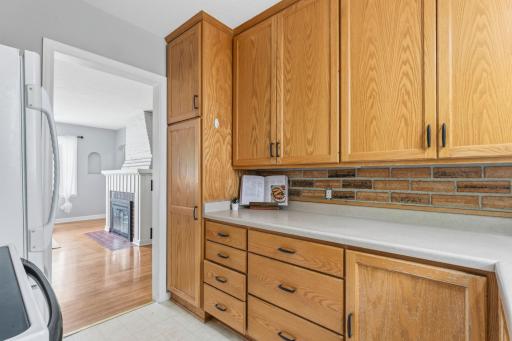 206 21st Street SW, Rochester, MN 55902
