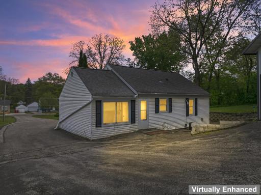 206 21st Street SW, Rochester, MN 55902