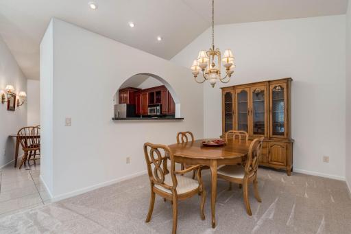 1429 Parkside Lane, North Mankato, MN 56003