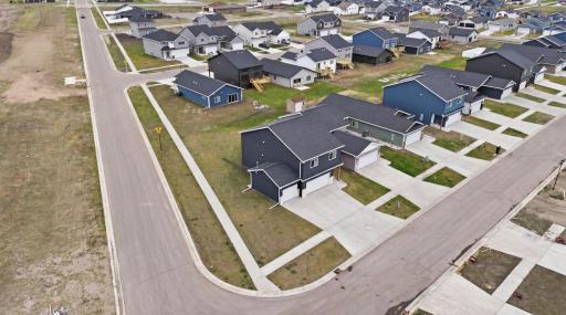 6716 66th Avenue S, Horace, ND 58047
