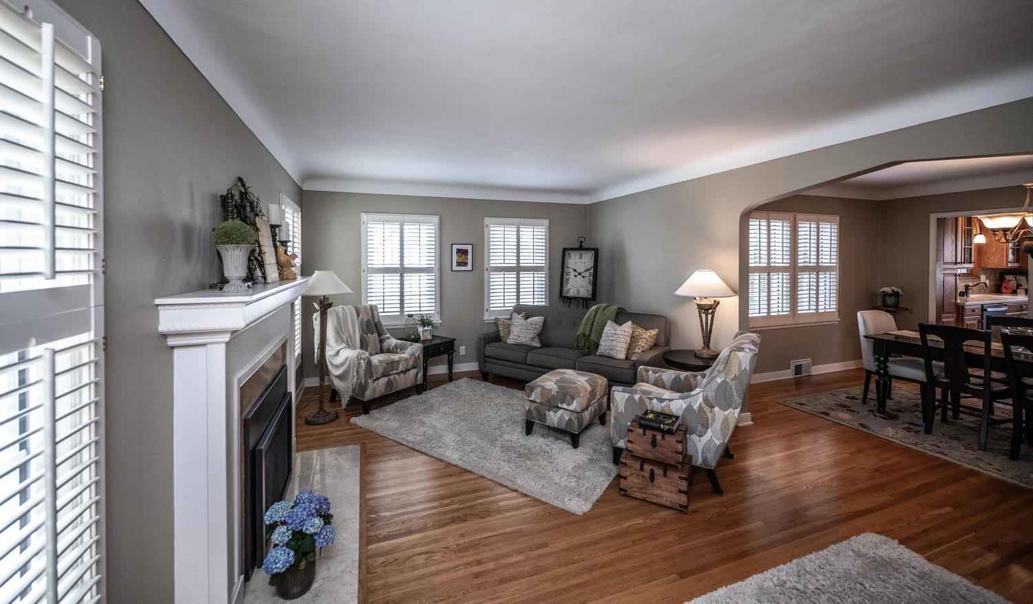 012-035-Living Room-1500x878.jpg