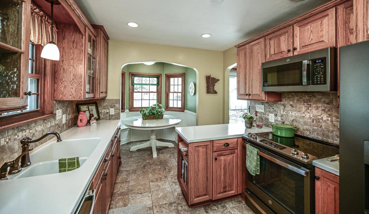 023-040-Kitchen-1500x871.jpg