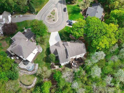 8587 Summit Oaks, Savage, MN 55378