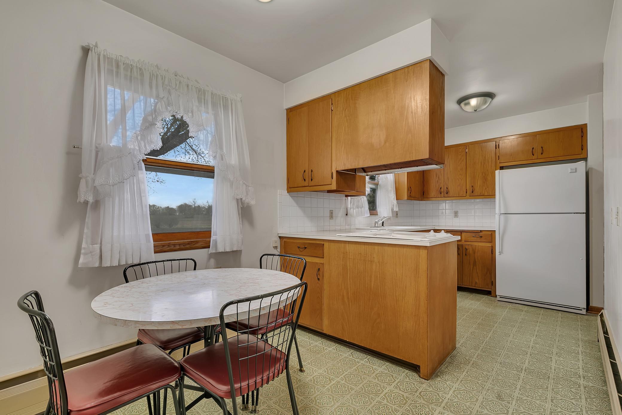 Dining Room, Kitchen