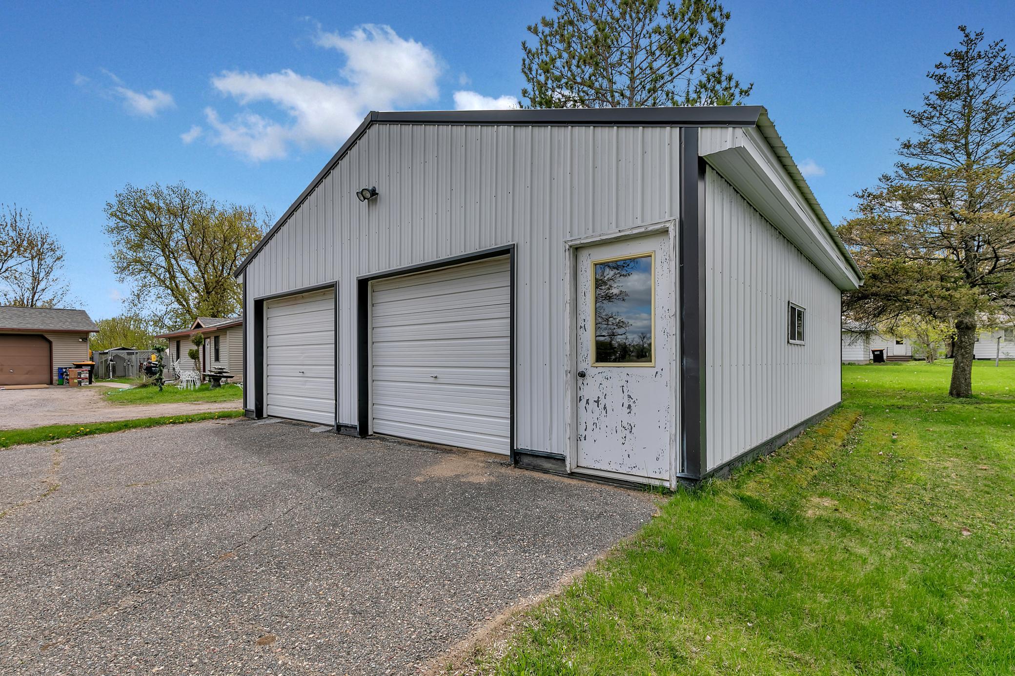 Large 2 Car Detached Garage